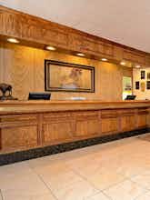 Hotel Best Western Plus Lawton Hotel & Convention Center photo 4