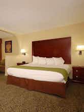 Hotel Best Western Deer Park Inn & Suites photo 1