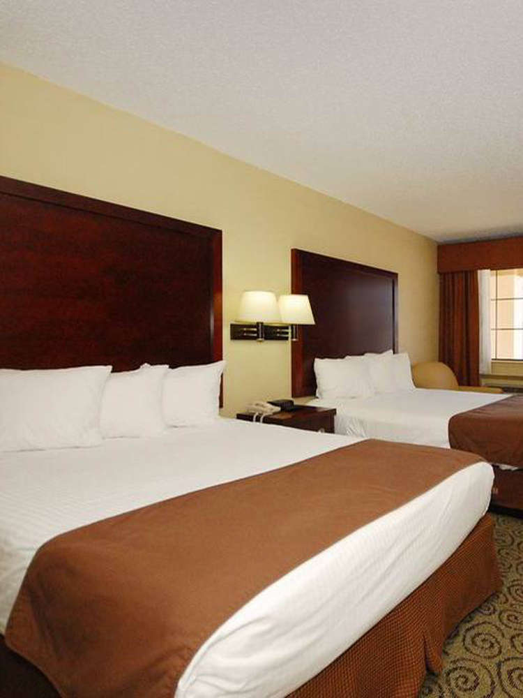 Hotel Best Western Deer Park Inn & Suites photo 2