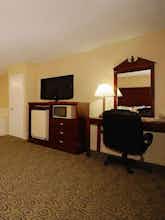 Hotel Best Western Deer Park Inn & Suites photo 3