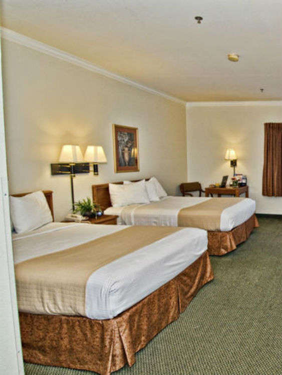Hotel Best Western Club House Inn & Suites photo 1