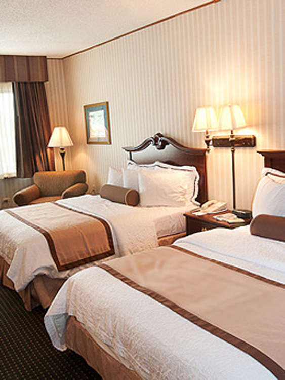 Hotel Best Western Plus Fairfield Executive Inn photo 5