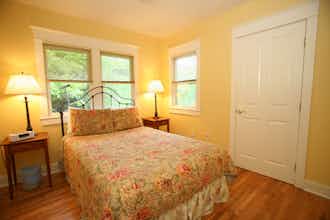 Hotel Chautauqua Cottages photo 1