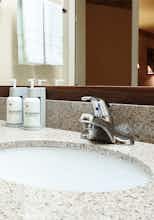 Hotel The Redwood Fortuna Riverwalk Hotel photo 3