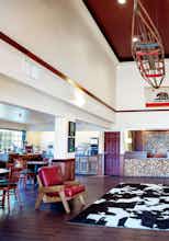 Hotel The Redwood Fortuna Riverwalk Hotel photo 5