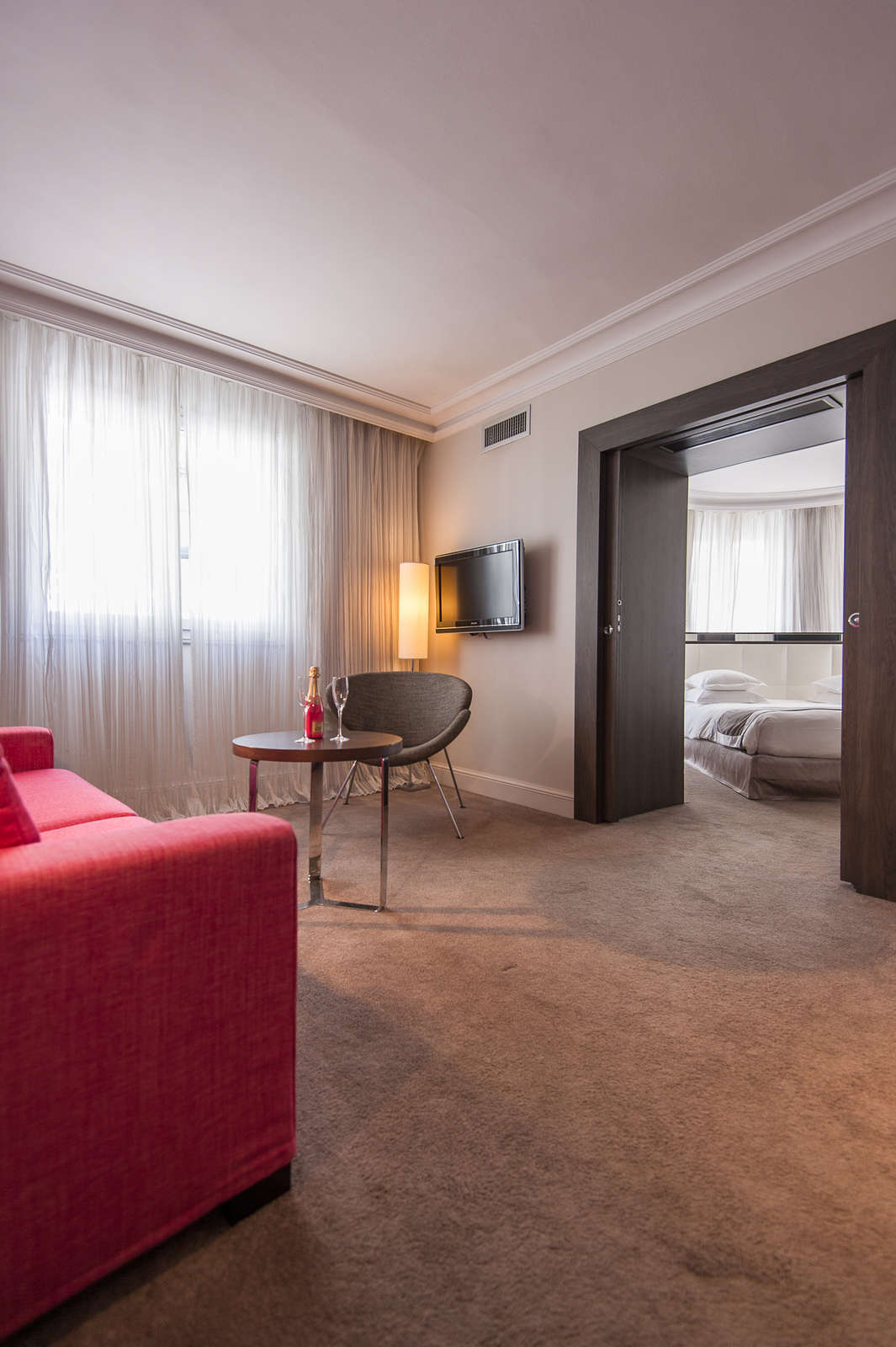 Hotel Hôtel Le Canberra photo 4