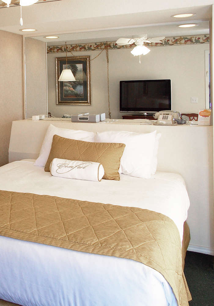 Hotel The Suites at Fall Creek photo 2