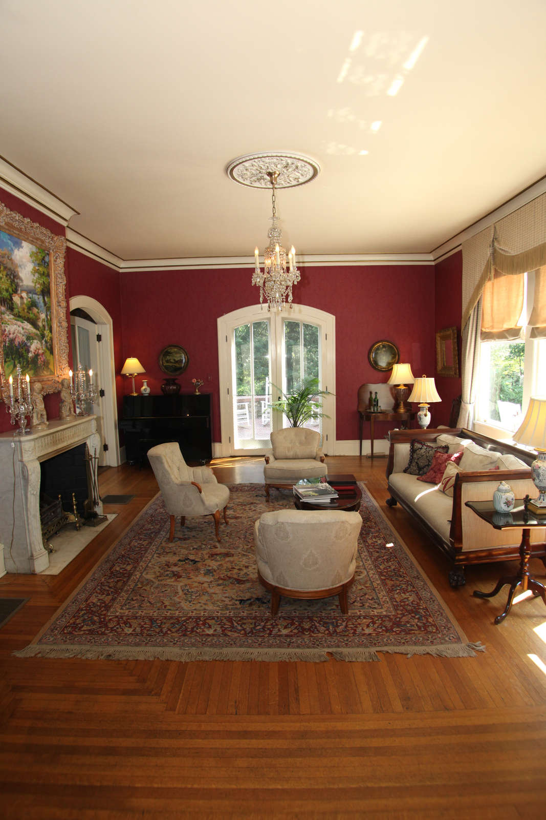 Hotel VanLandingham Estate photo 1