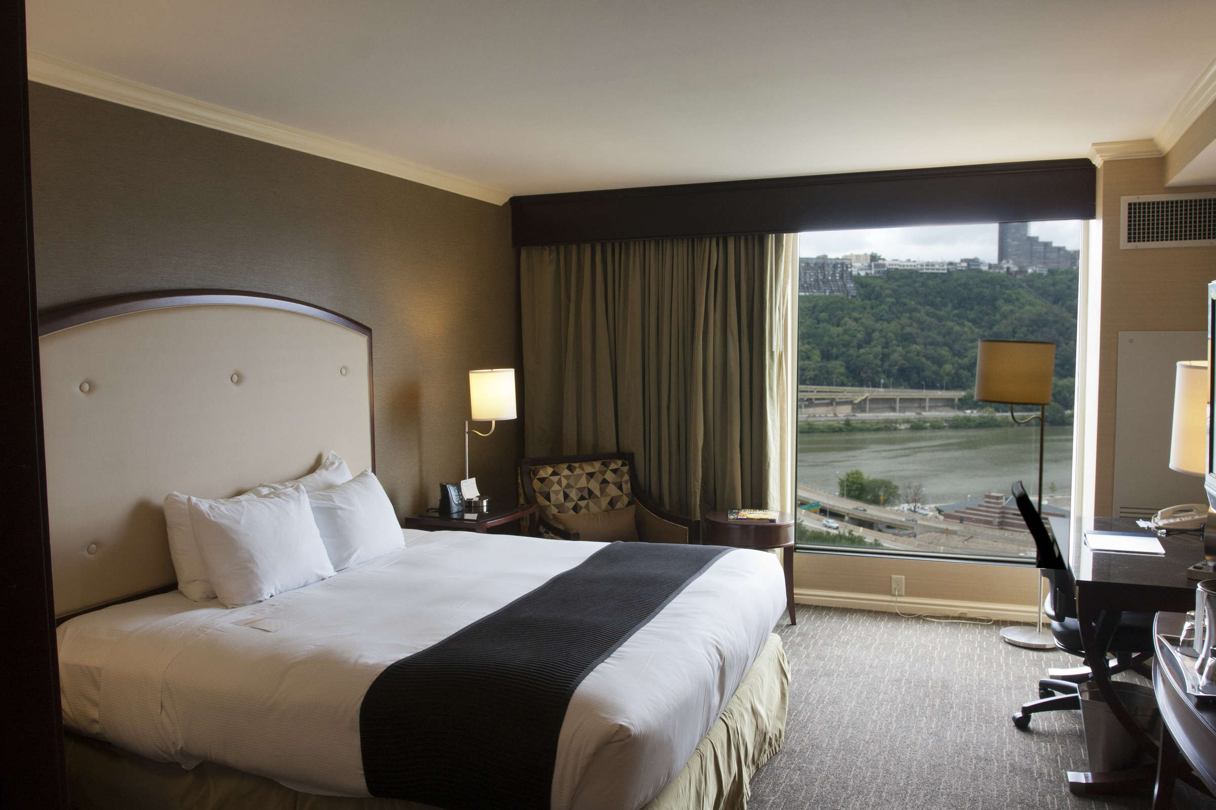 Hotel Wyndham Grand Downtown photo 3