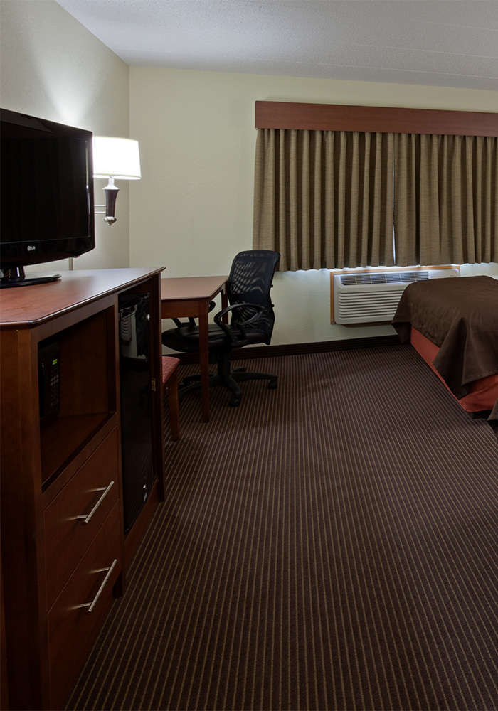 Hotel AmericInn Lodge & Suites Bismarck photo 3