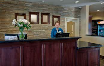 Hotel Days Inn and Suites photo 4