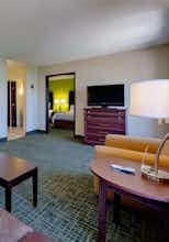 Hotel Country Inn & Suites North photo 4