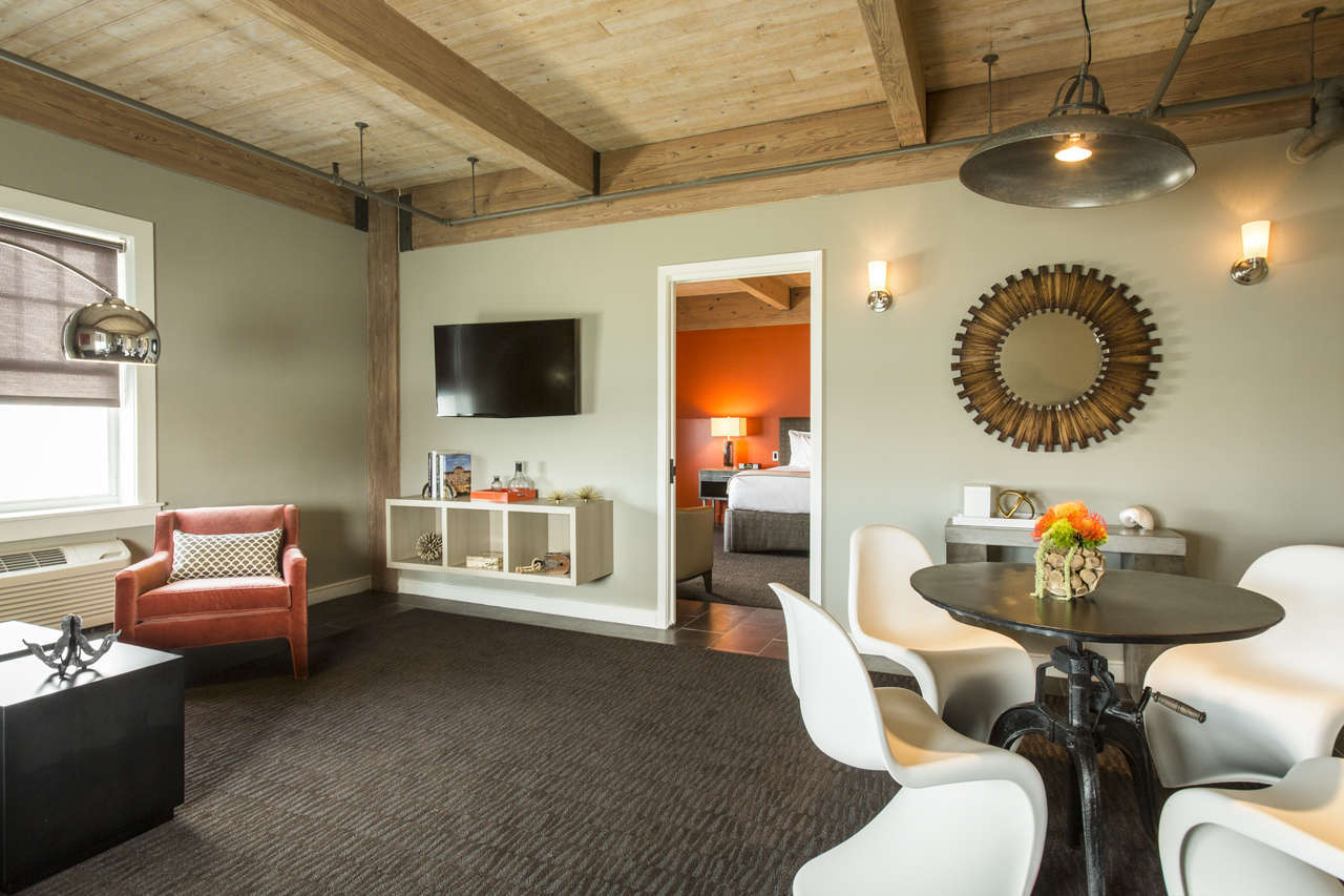 Hotel Harbor House Hotel & Marina photo 4