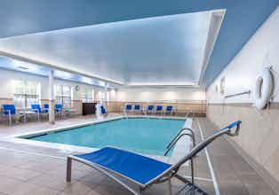 Hotel TownePlace Suites Baton Rouge South photo 1