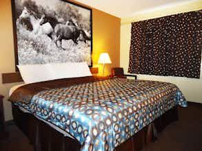 Hotel Super 8 Kansas City Airport photo 1