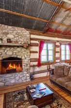 Hotel Barons CreekSide photo 2