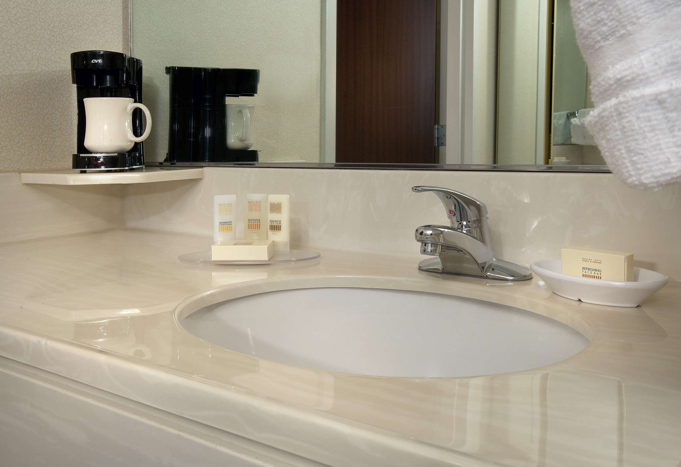 Hotel Residence Inn Vancouver photo 3