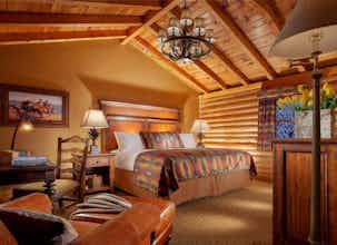 Hotel Rustic Inn Creekside Resort & Spa photo 5
