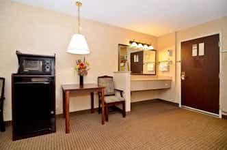 Hotel Kelly Inn Fargo 13th Avenue photo 3