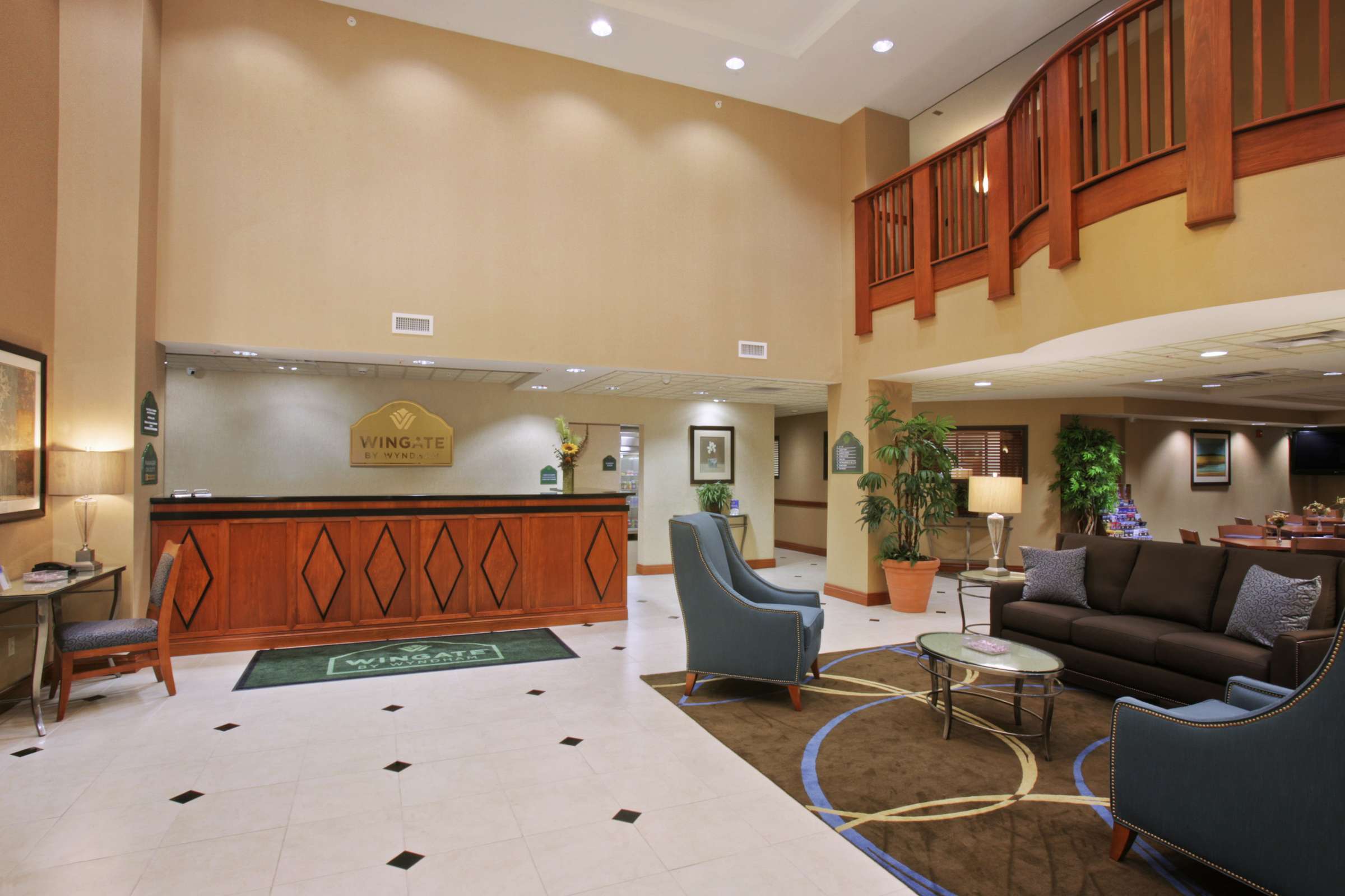 Hotel Wingate Cincinnati Airport photo 1