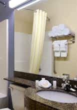 Hotel Microtel Inn & Suites Tuscaloosa - University photo 4