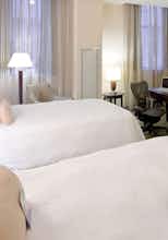 Hotel Hampton Inn Inner Harbor photo 4
