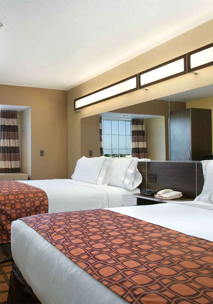 Hotel Microtel Inn and Suites Council Bluffs photo 1