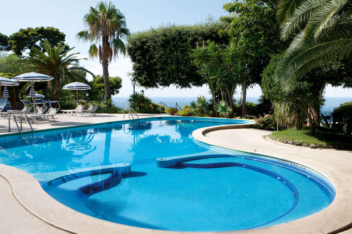 Hotel Grand Hotel Ambasciatori photo 2