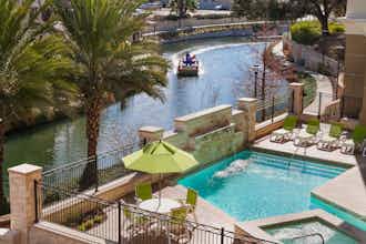 Hotel Wyndham Garden San Antonio Riverwalk/Museum Reach photo 1