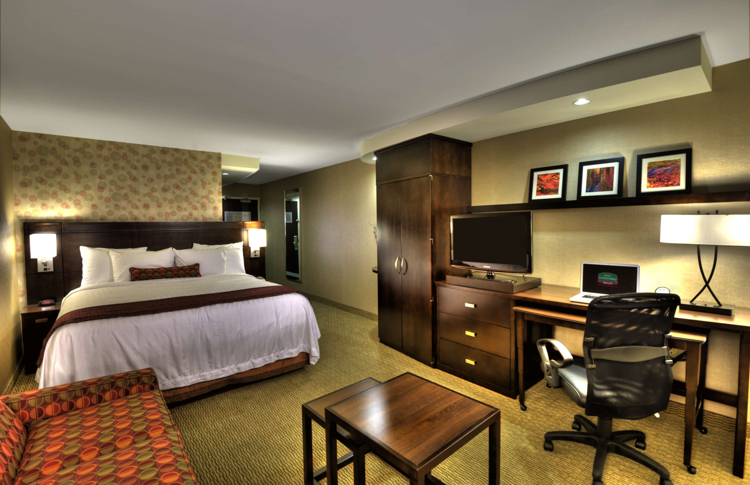 Hotel Courtyard Keene Downtown photo 3