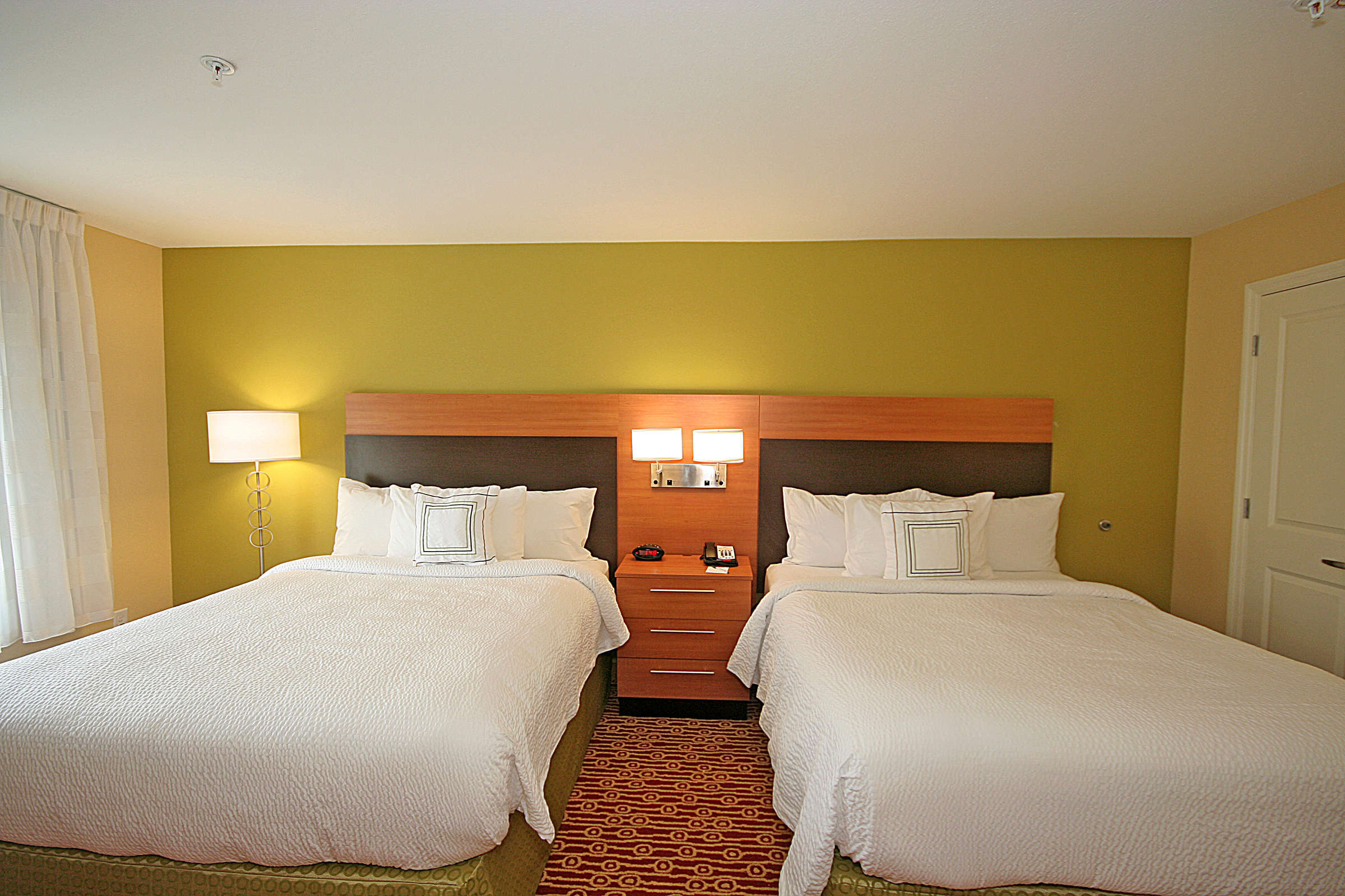 Hotel TownePlace Suites by Marriott Whiskey Road photo 2