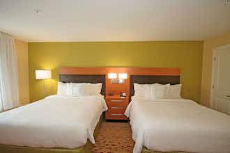 Hotel TownePlace Suites by Marriott Whiskey Road photo 2