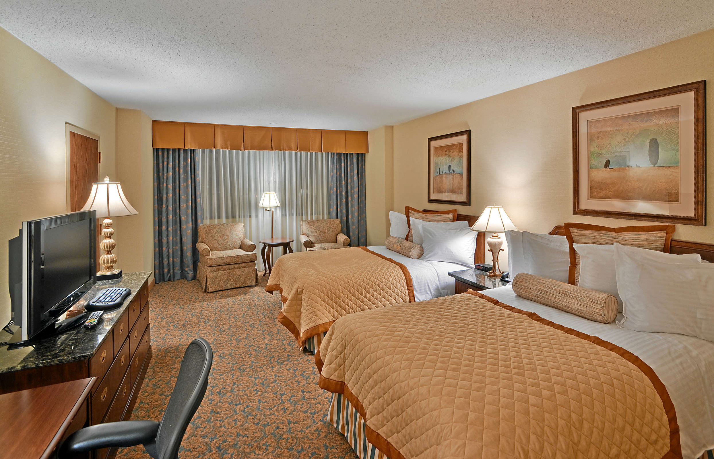 Hotel Wyndham Indianapolis West photo 3