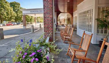 Hotel Hanover Inn photo 1