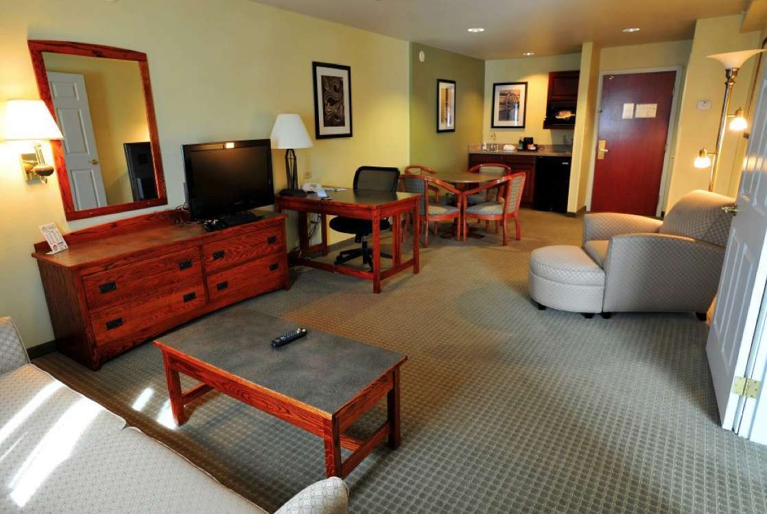 Hotel Wingate By Wyndham of Helena photo 3