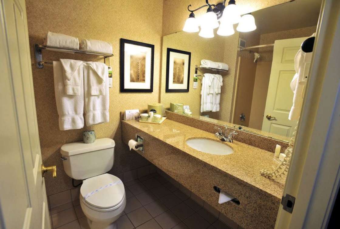 Hotel Wingate By Wyndham of Helena photo 5