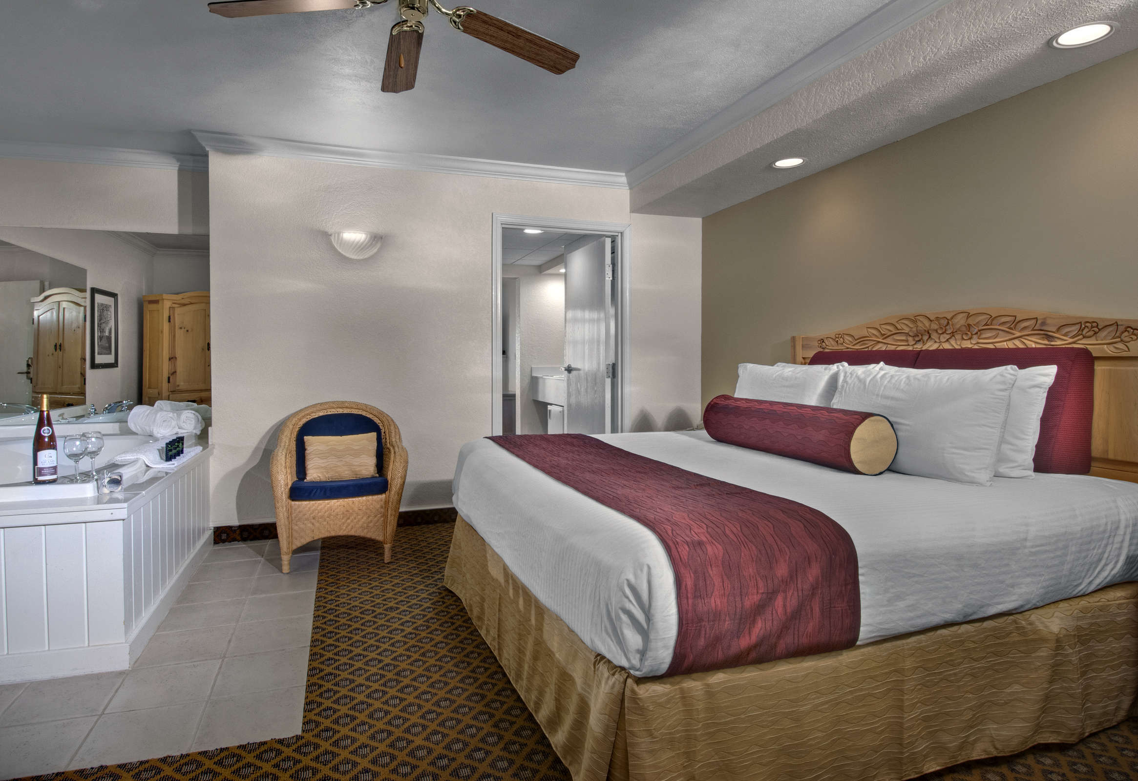 Hotel Cherry Tree Inn & Suites photo 3