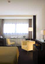 Hotel NH Mantegna photo 3