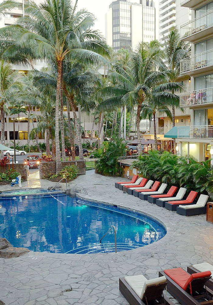 Hotel Courtyard Waikiki Beach photo 1