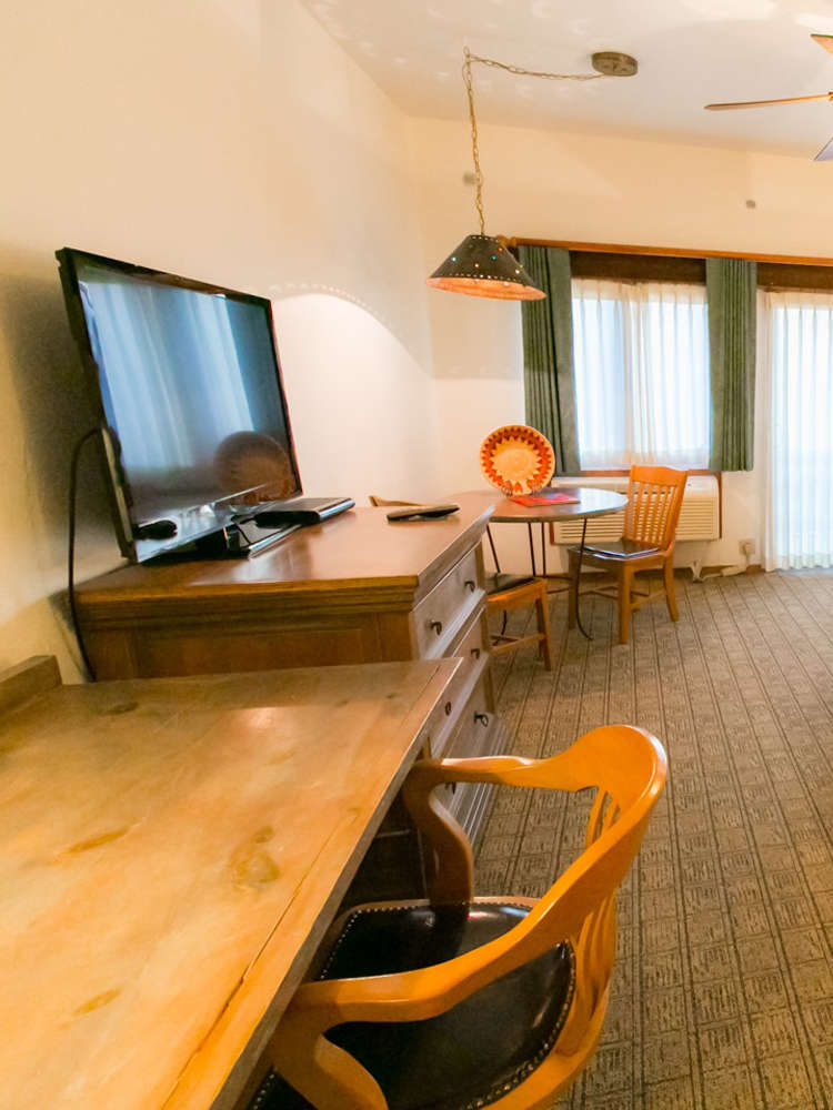 Hotel Table Mountain Inn photo 4