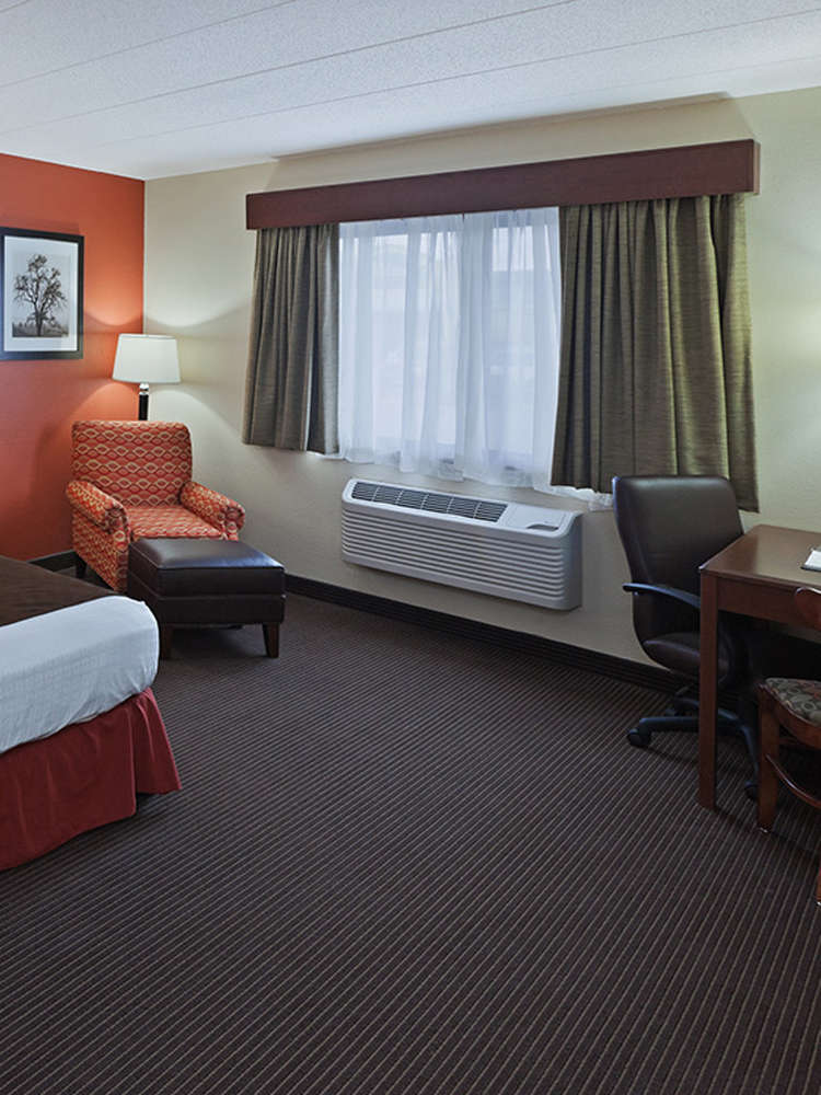 Hotel AmericInn of Bemidji photo 2