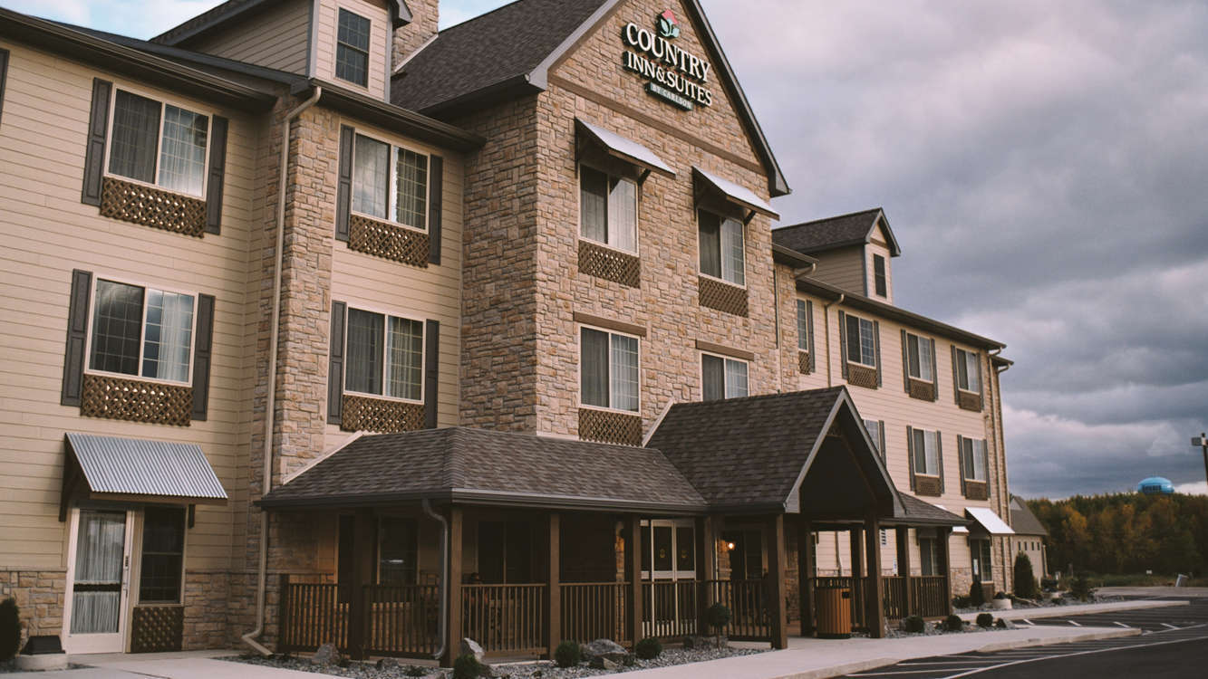 Country Inn & Suites Green Bay North