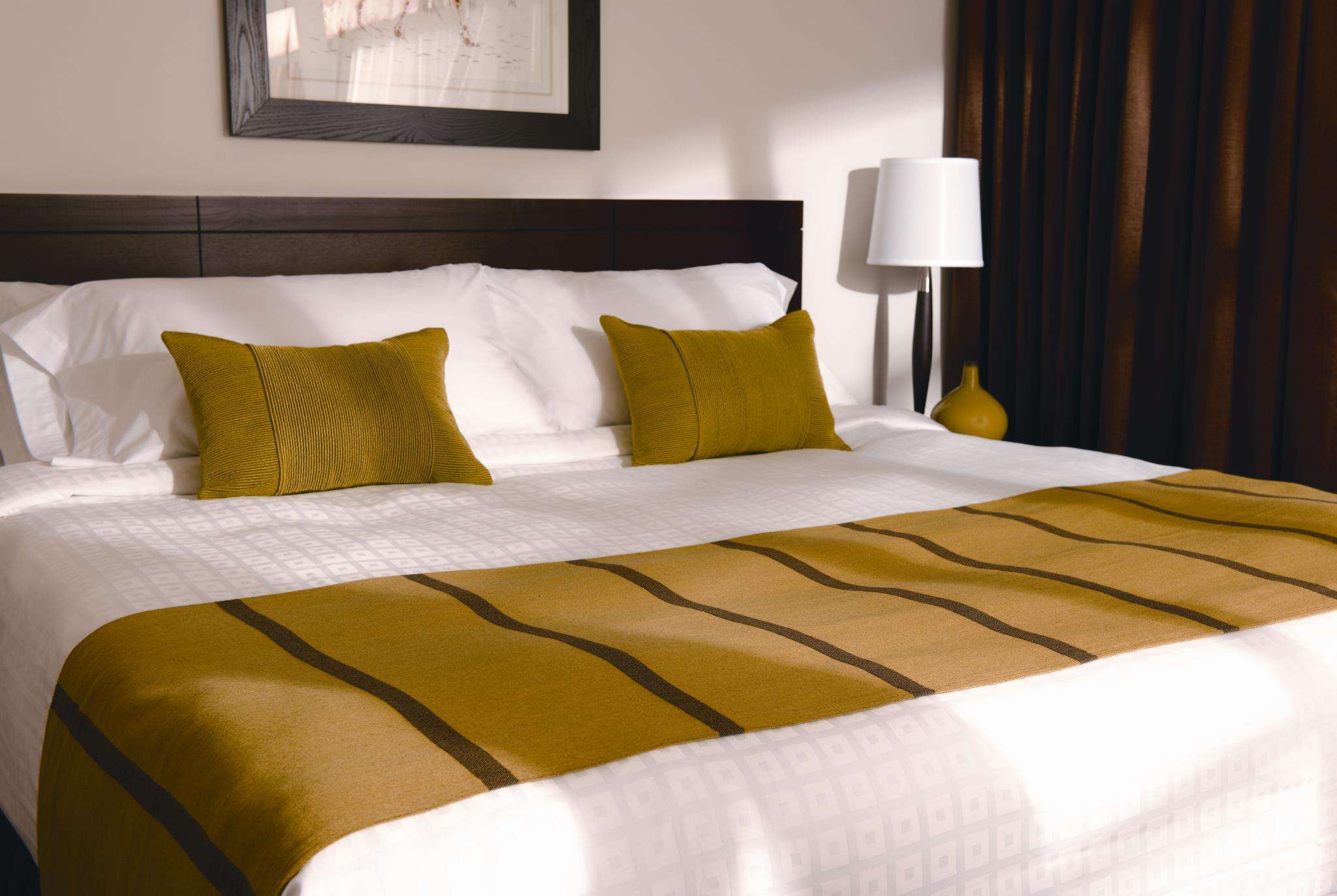 Hotel Place Louis Riel Suite Hotel photo 2