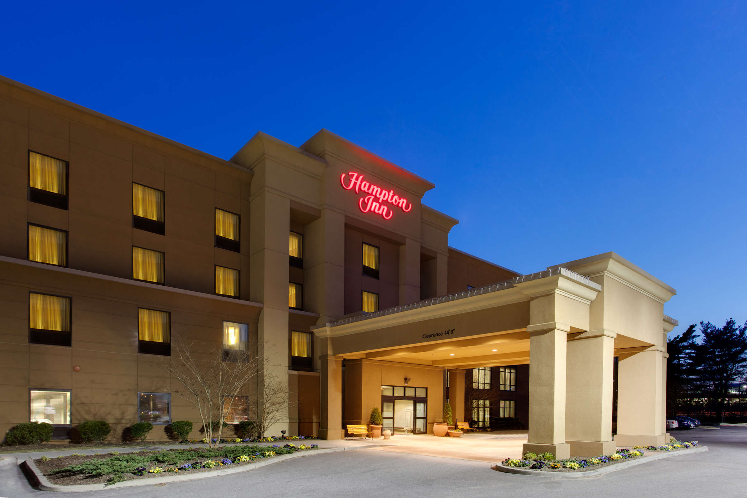 Hampton Inn Garden City