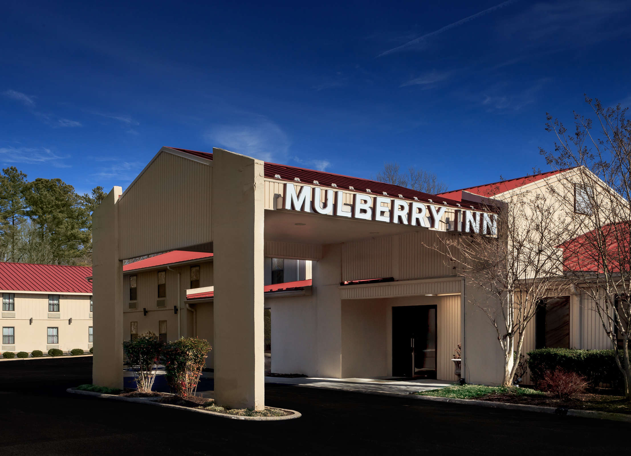 The Mulberry Inn and Plaza