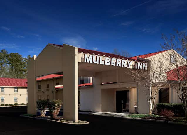 The Mulberry Inn and Plaza