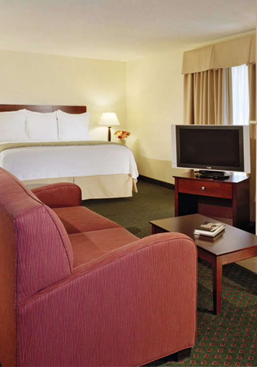 Hotel New Haven Village Suites photo 1