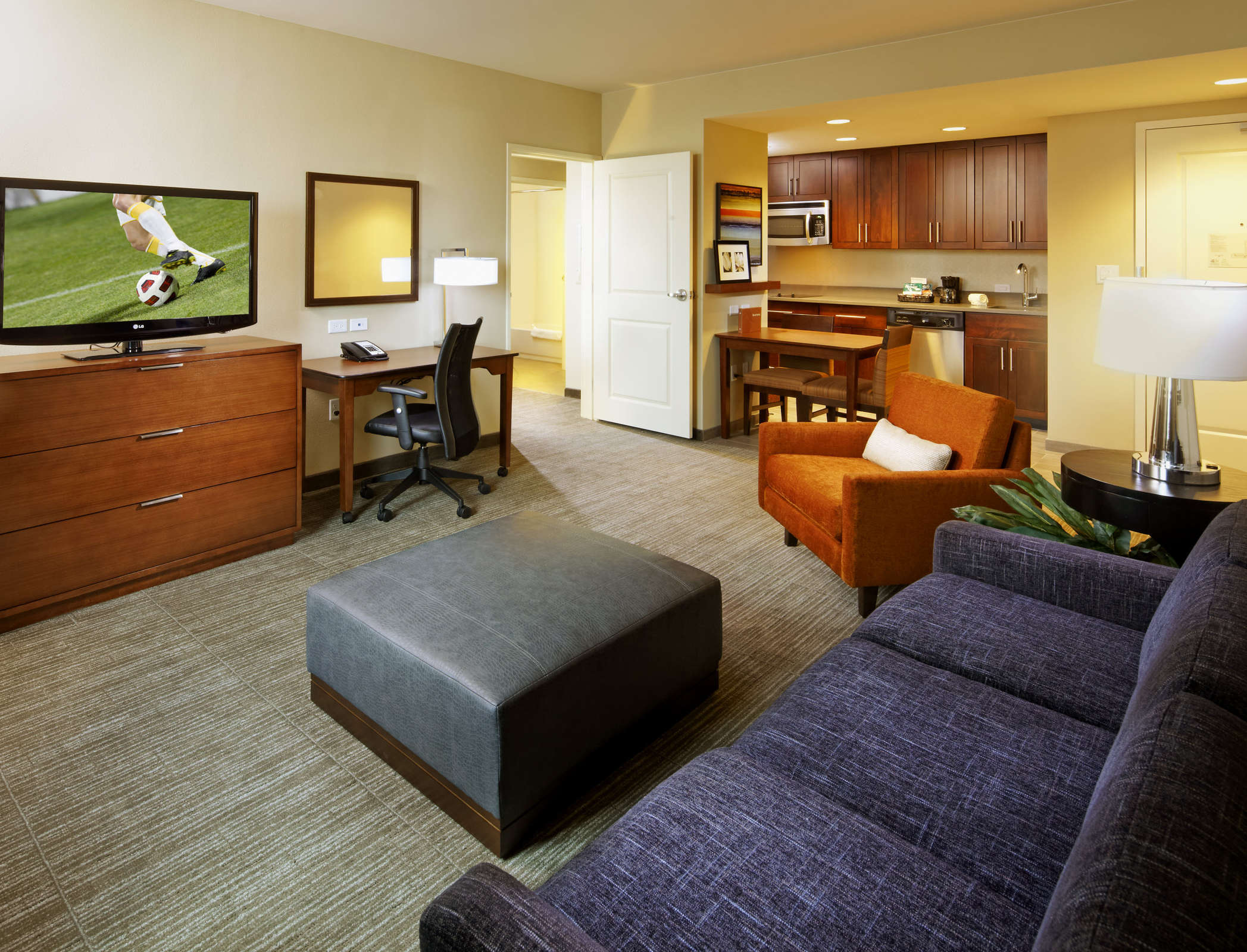 Hotel Homewood Suites Springfield photo 3