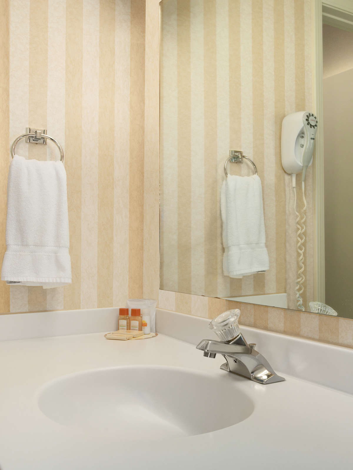 Hotel Days Inn - Harbor House photo 4