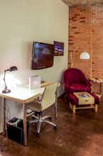 Hotel NYLO Dallas South Side photo 5